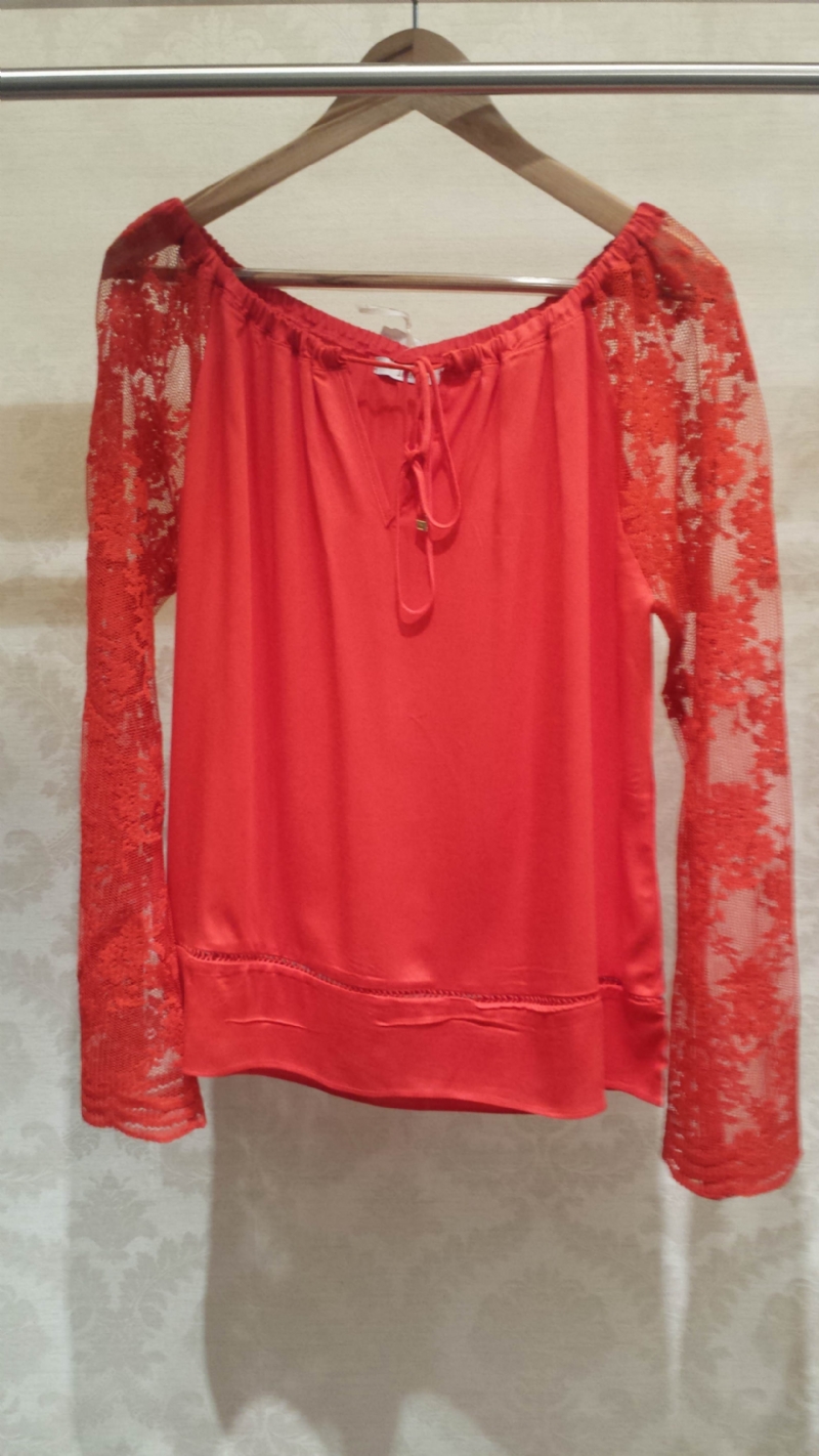 Blusa Renda