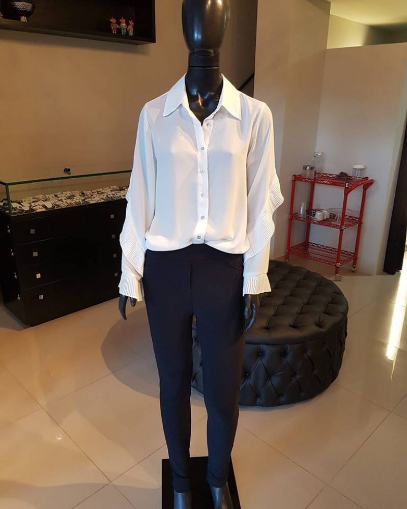 Camisa Detalhes