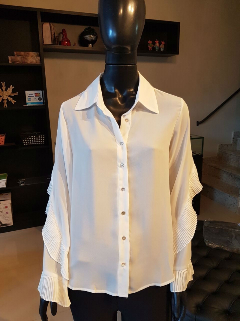 Camisa Detalhes